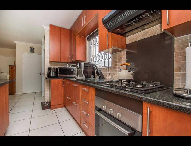 3 BEDROOM TOWNHOUSE FOR SALE IN AMAROSA